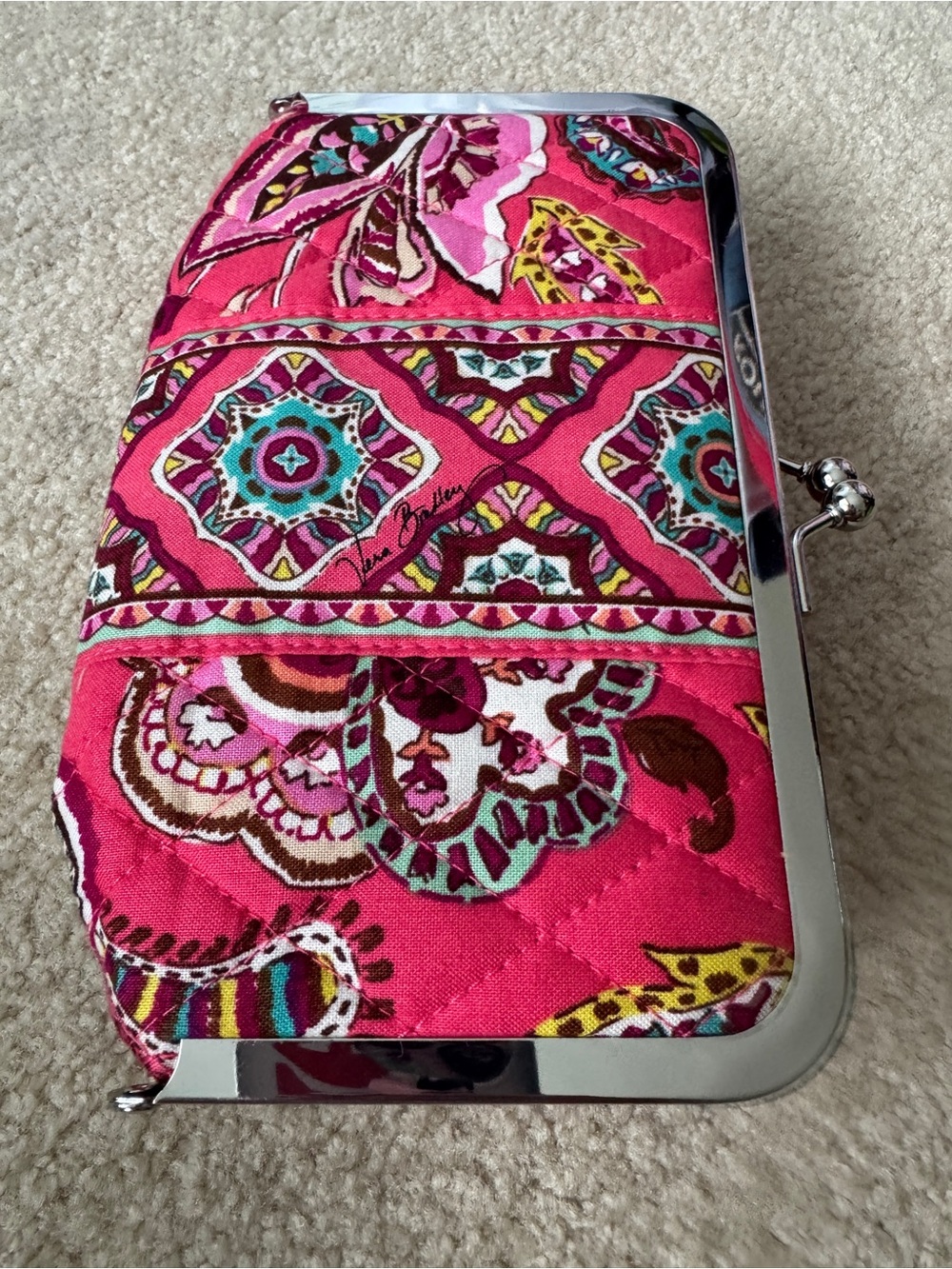 Vera Bradley Hot Pink Quilted Paisley Kiss-Lock make up/jewelry bag